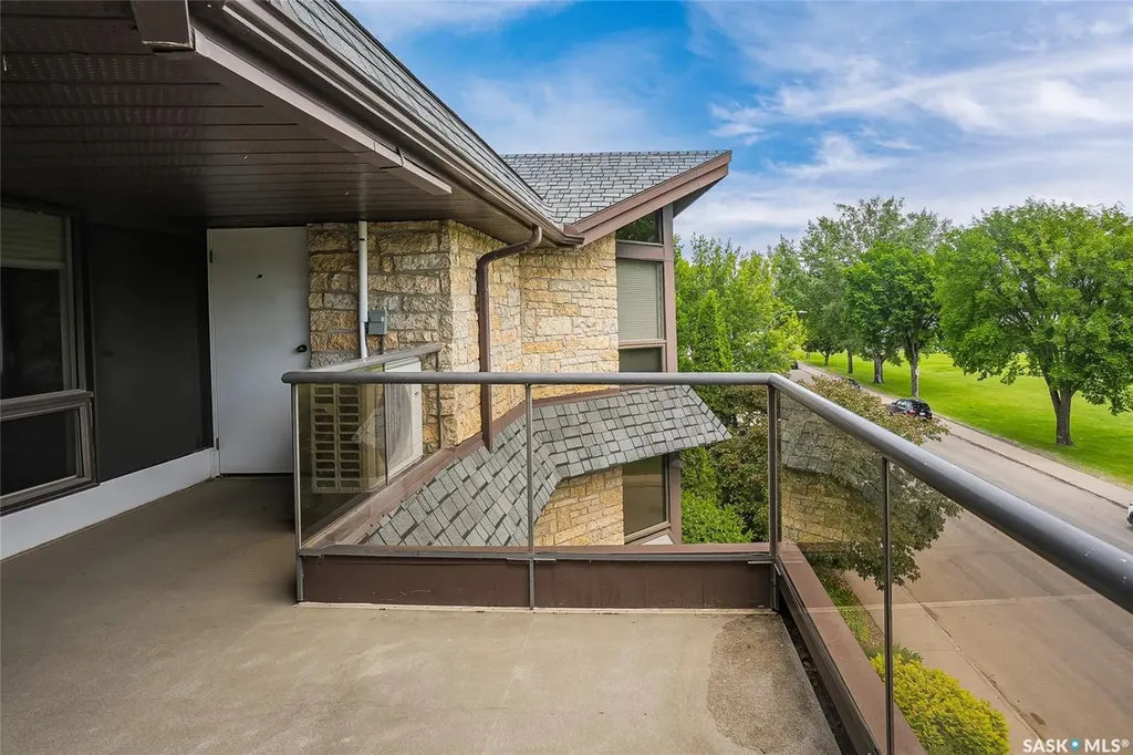 2305 Adelaide Street E Saskatoon SK S7J 5H6