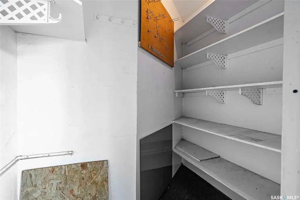 2305 Adelaide Street E Saskatoon SK S7J 5H6