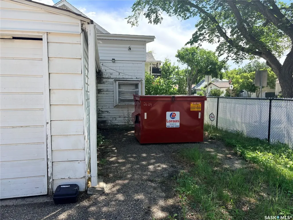 1120 11th Street W Saskatoon SK S7M 1G8