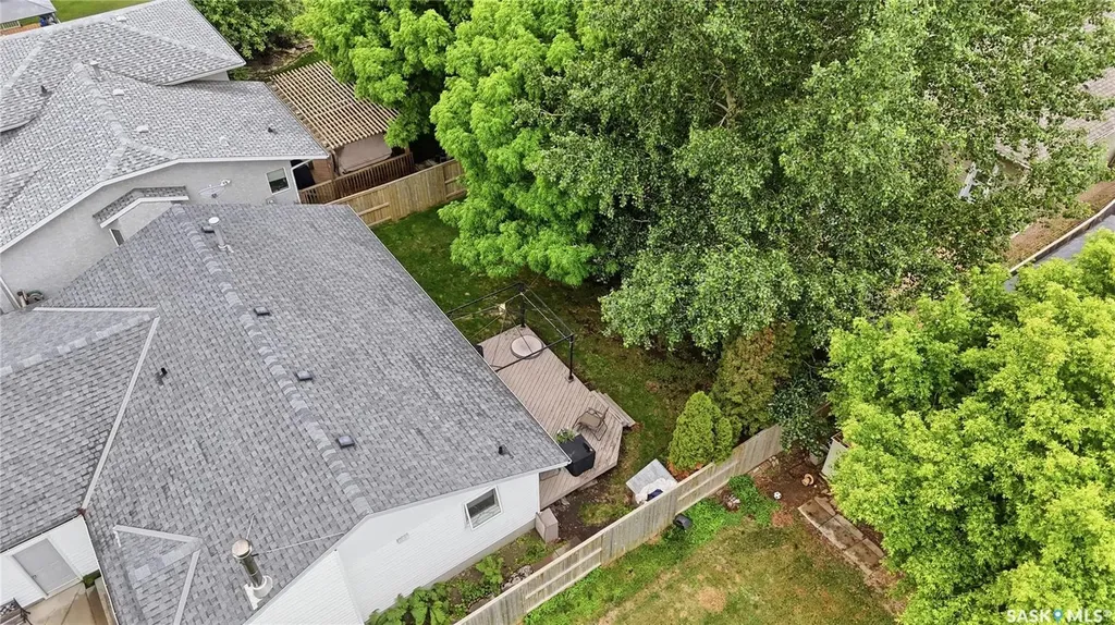 62 Robinson Crescent Saskatoon SK S7L 6N9