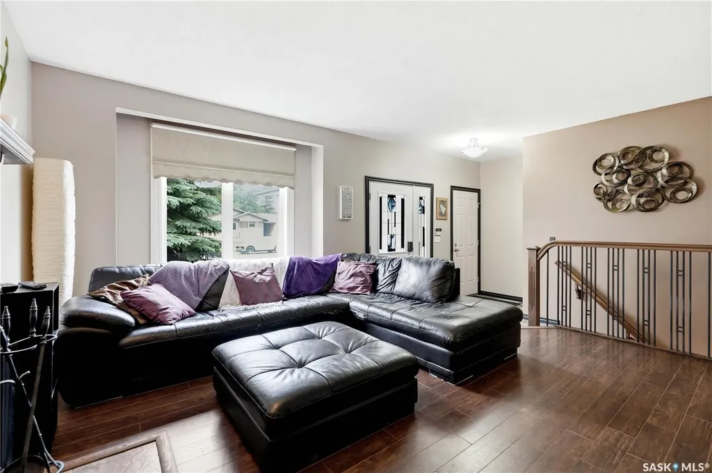 62 Robinson Crescent Saskatoon SK S7L 6N9