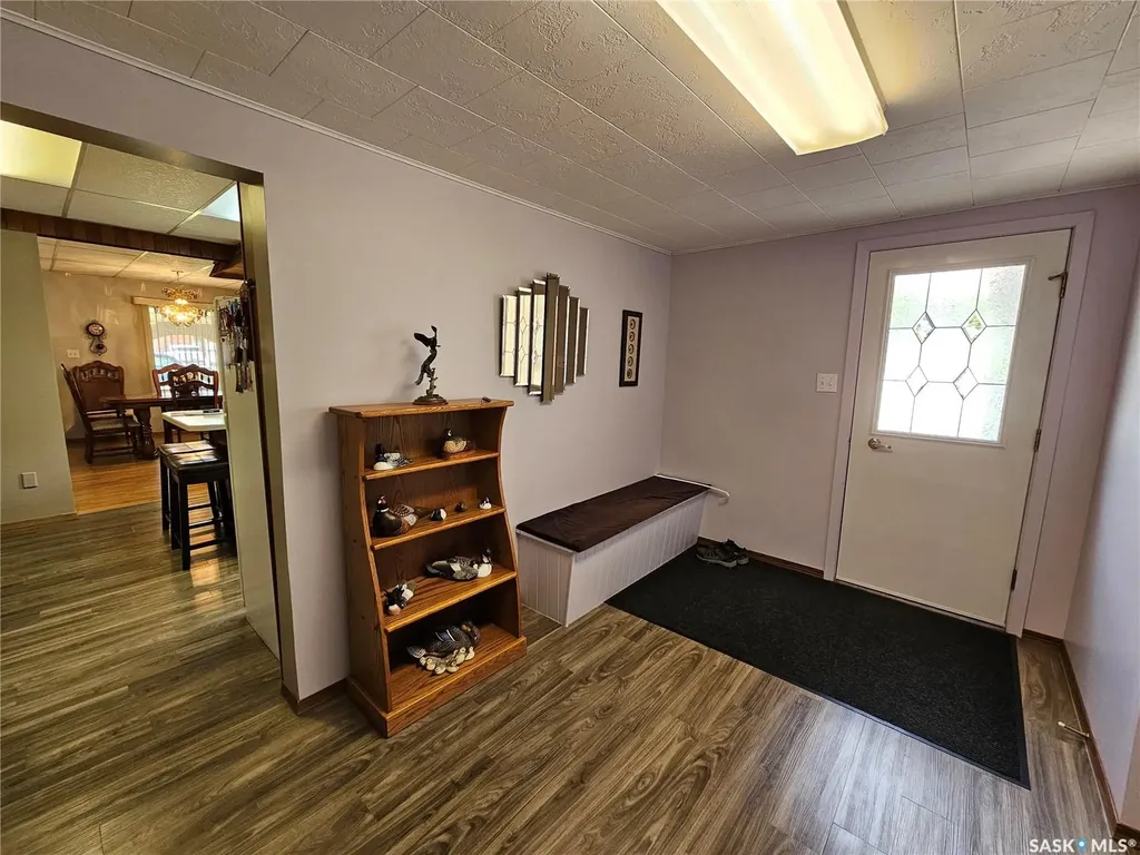 325 4th Avenue E Unity SK S0K 4L0