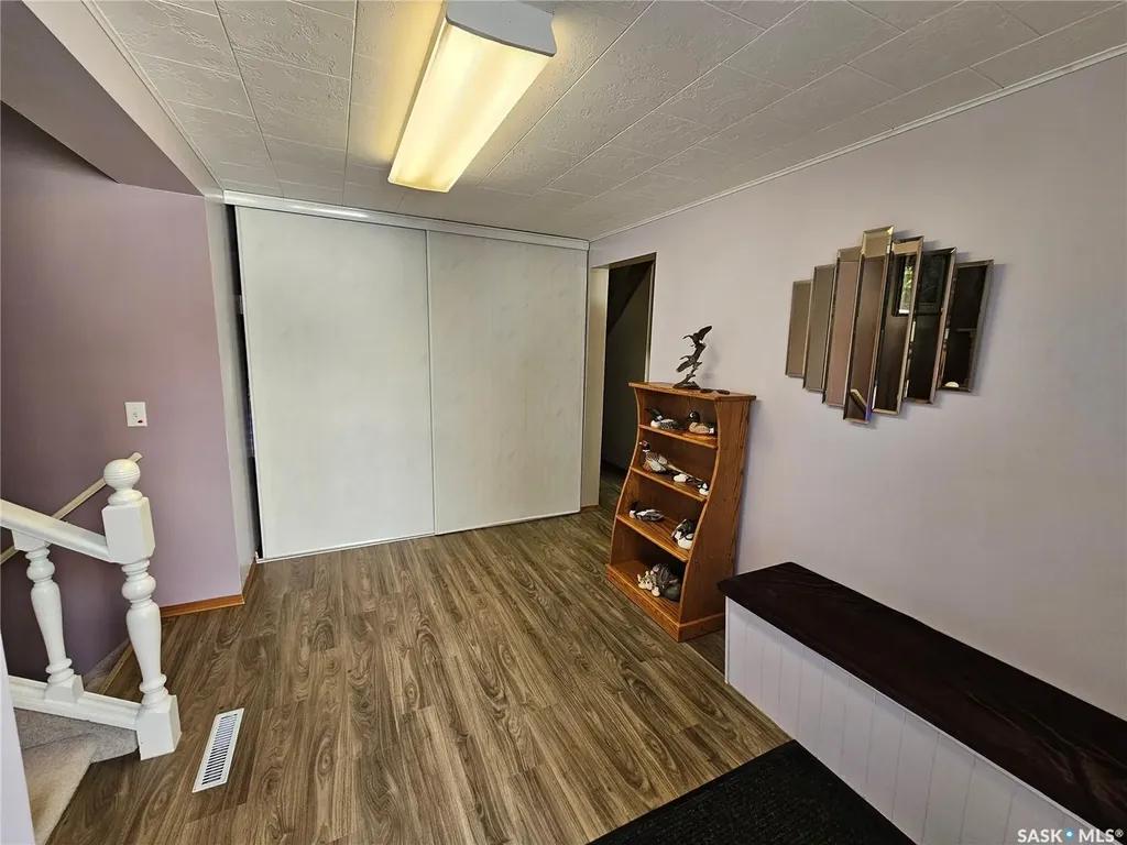 325 4th Avenue E Unity SK S0K 4L0