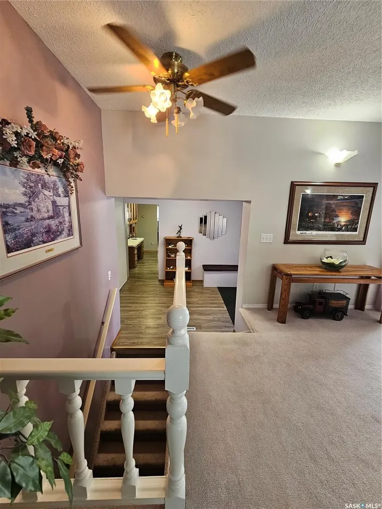 325 4th Avenue E Unity SK S0K 4L0