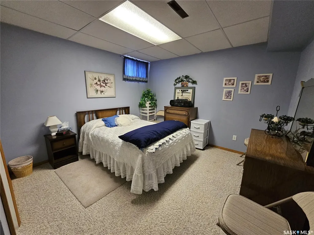 325 4th Avenue E Unity SK S0K 4L0