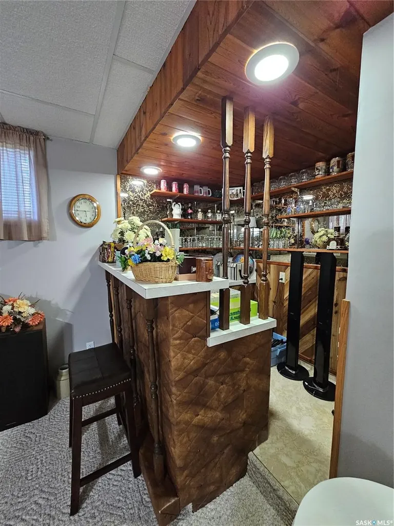 325 4th Avenue E Unity SK S0K 4L0