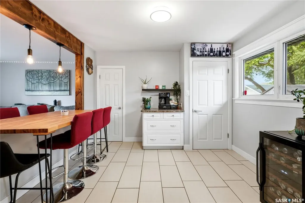 14 Stewart Avenue Saskatoon SK S7L 3S6