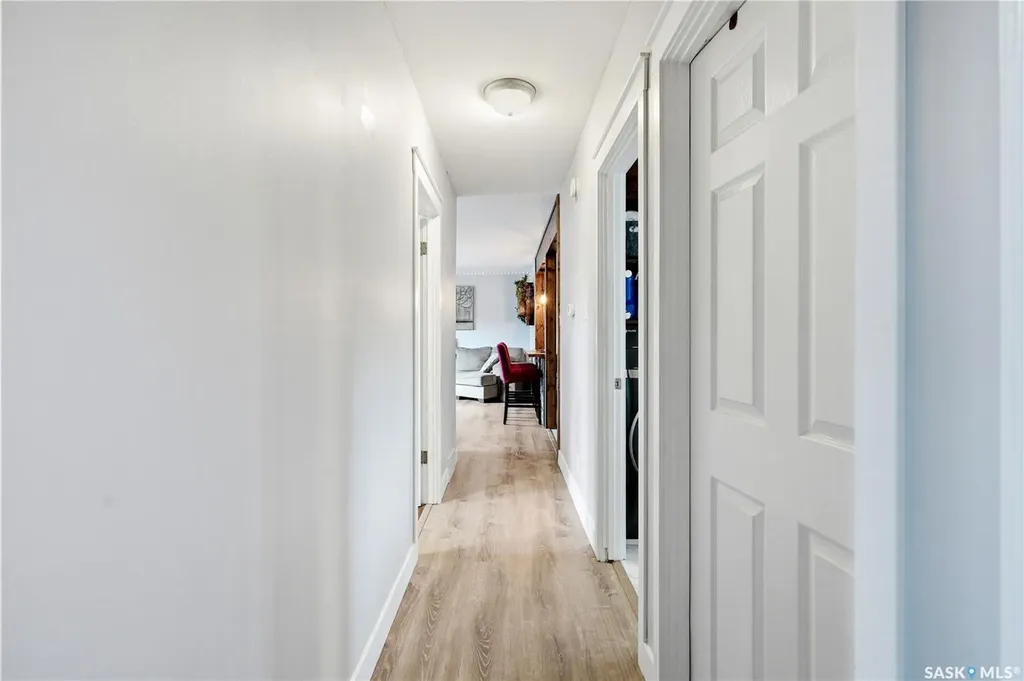 14 Stewart Avenue Saskatoon SK S7L 3S6