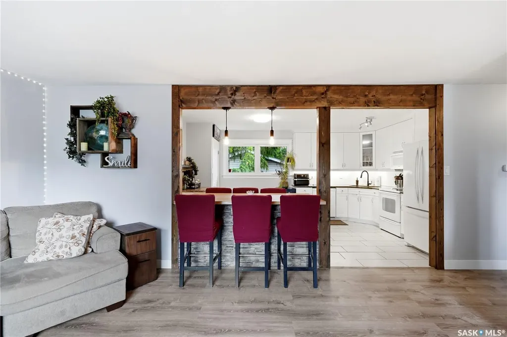14 Stewart Avenue Saskatoon SK S7L 3S6