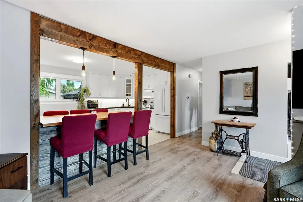 14 Stewart Avenue Saskatoon SK S7L 3S6