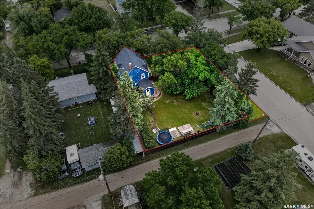 316 Bartlett Avenue Kinistino SK S0J 1H0