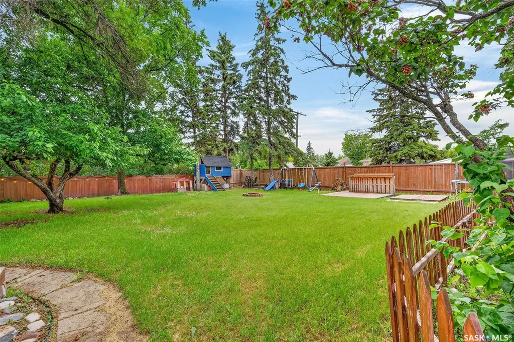 316 Bartlett Avenue Kinistino SK S0J 1H0