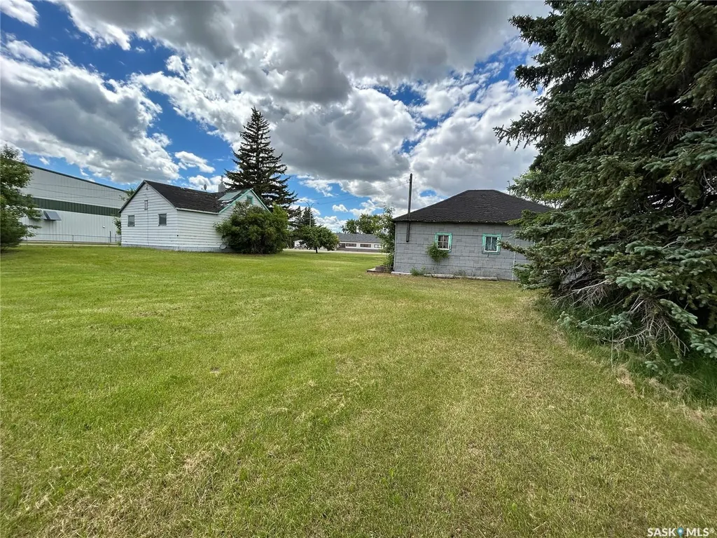 119 Main Street Lanigan SK S0K 2M0