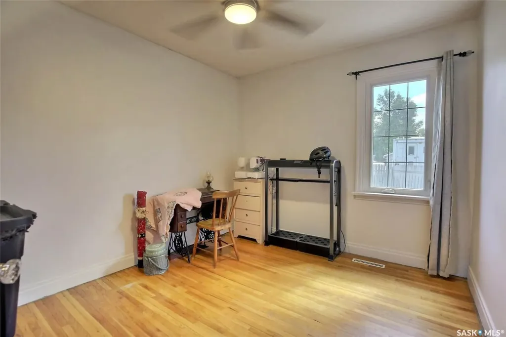 2241 Queen Street Regina SK S4T 4C6
