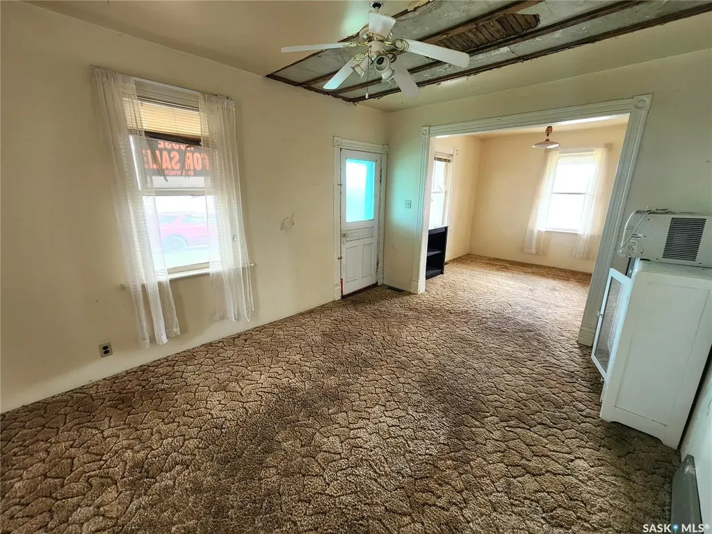 315 3rd Street Frobisher SK S0C 0Y0