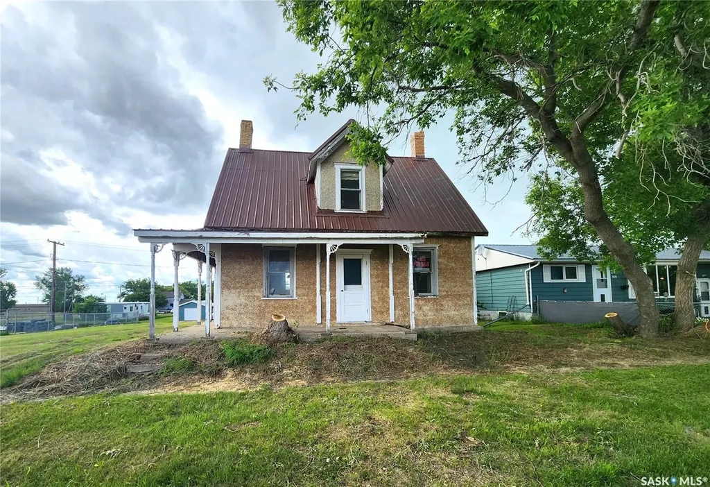 315 3rd Street Frobisher SK S0C 0Y0