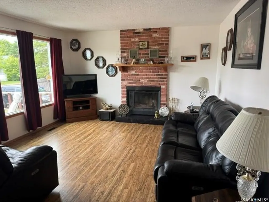 350 103rd Street Battle River Rm No. 438 SK S0M 0P0