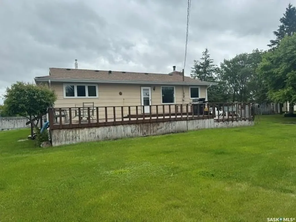 350 103rd Street Battle River Rm No. 438 SK S0M 0P0