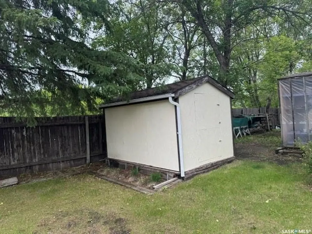 350 103rd Street Battle River Rm No. 438 SK S0M 0P0