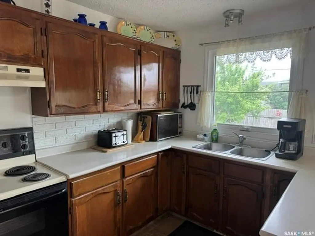 350 103rd Street Battle River Rm No. 438 SK S0M 0P0