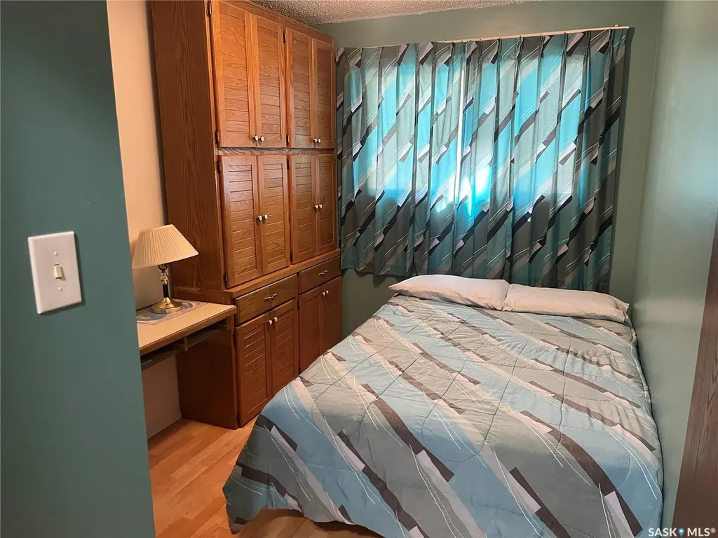 7 Watts Bay Regina SK S4N 5G6
