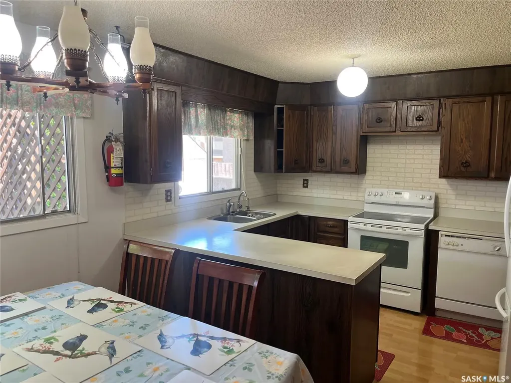 7 Watts Bay Regina SK S4N 5G6