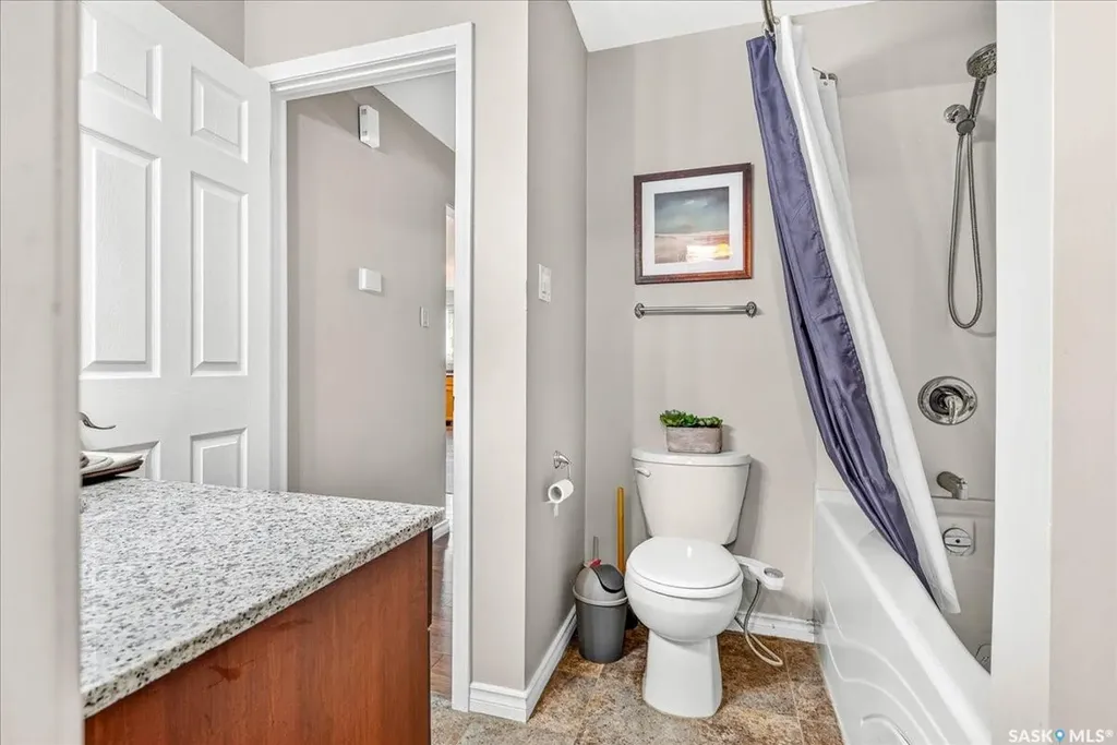 2732 Shooter Drive E Regina SK S4V 0Y7