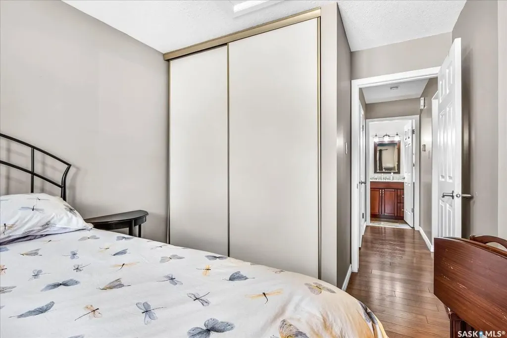 2732 Shooter Drive E Regina SK S4V 0Y7