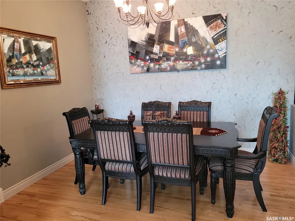 406 Bolton Place Saskatoon SK S7T 0A2