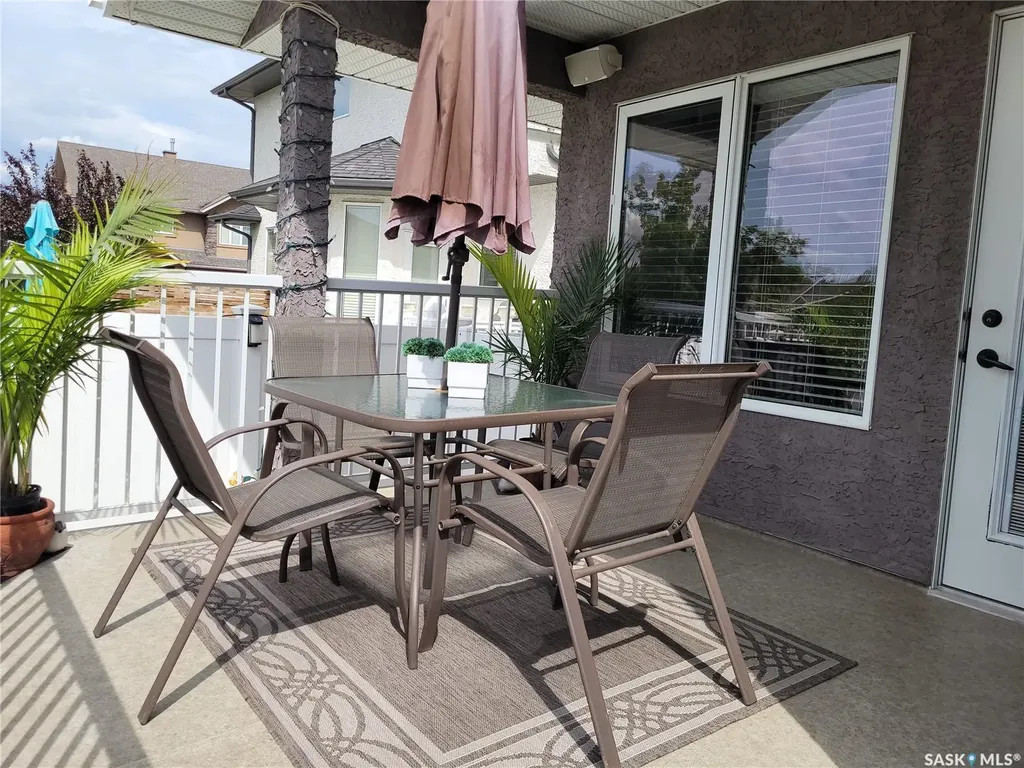 406 Bolton Place Saskatoon SK S7T 0A2