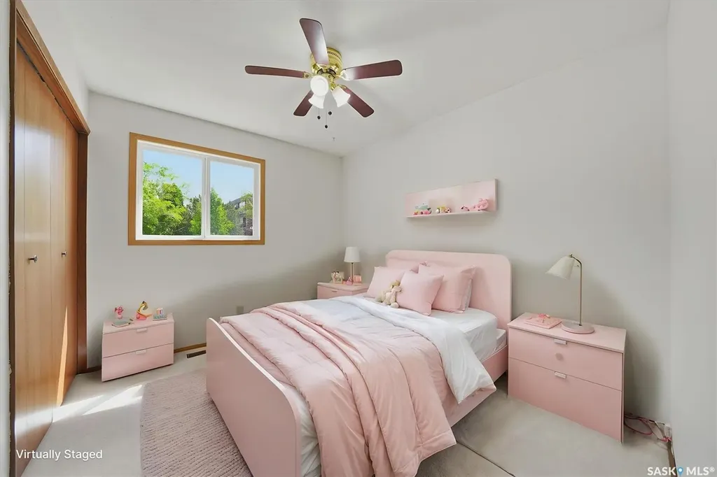 1218 Moss Avenue Saskatoon SK S7H 5A6