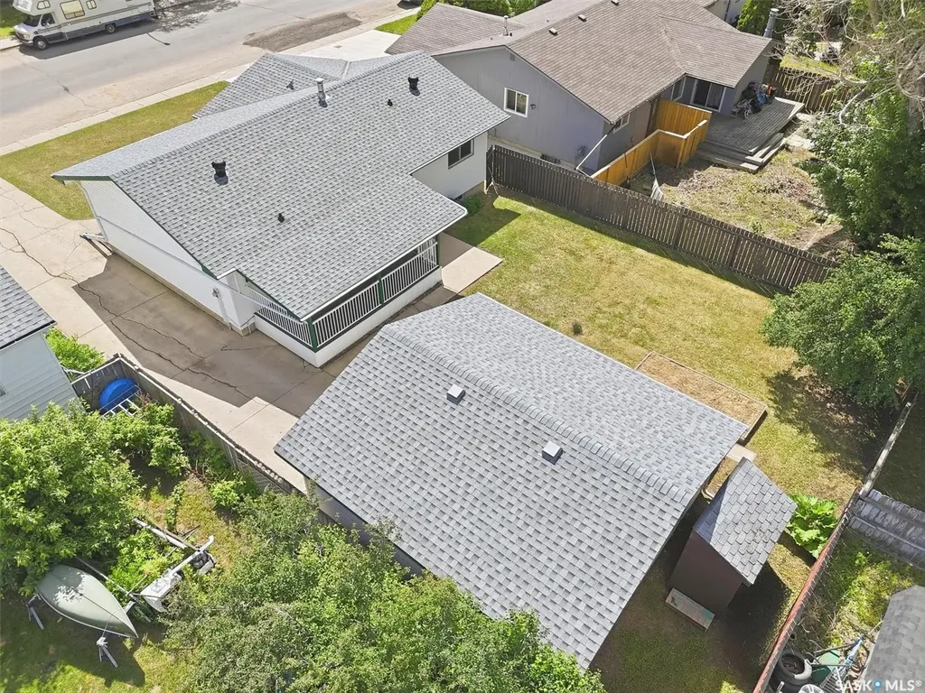 1218 Moss Avenue Saskatoon SK S7H 5A6