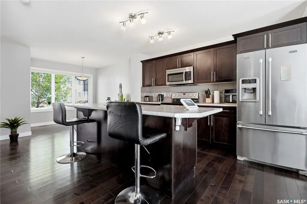 2817 Narcisse Drive Regina SK S4X 0M6