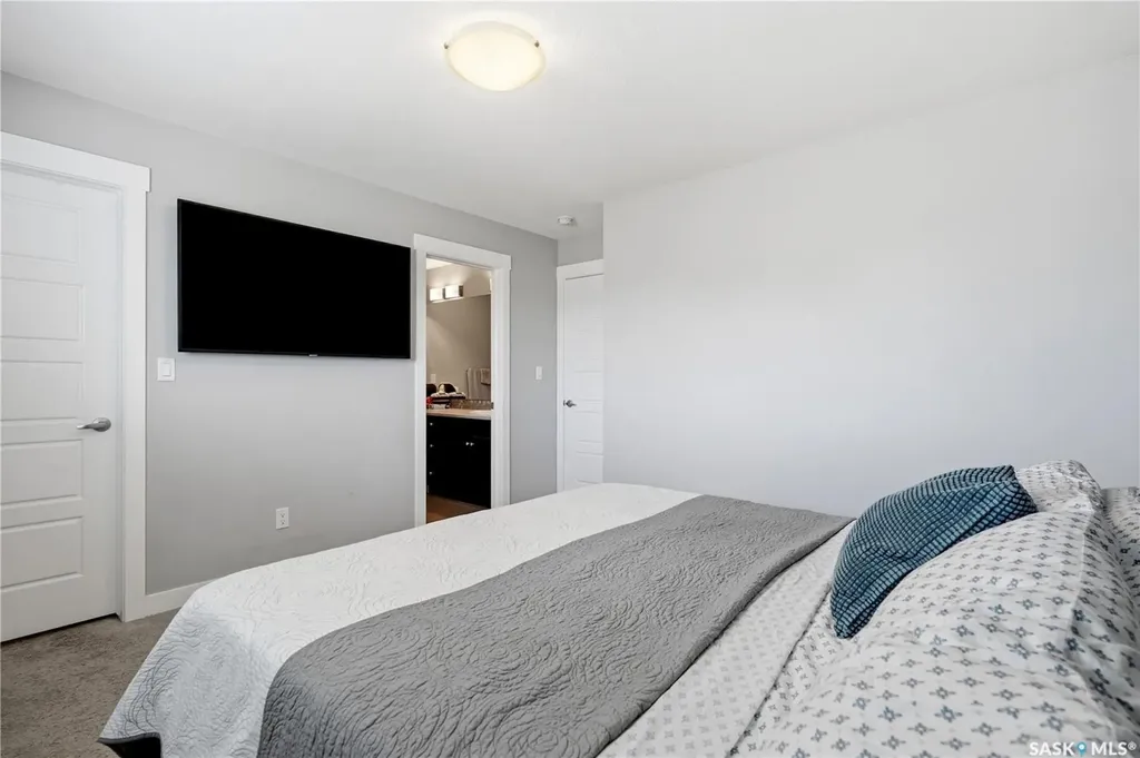 2817 Narcisse Drive Regina SK S4X 0M6
