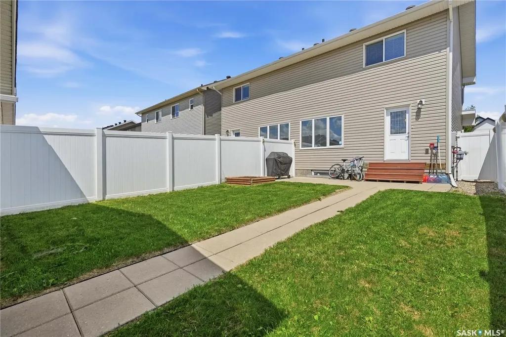 2817 Narcisse Drive Regina SK S4X 0M6