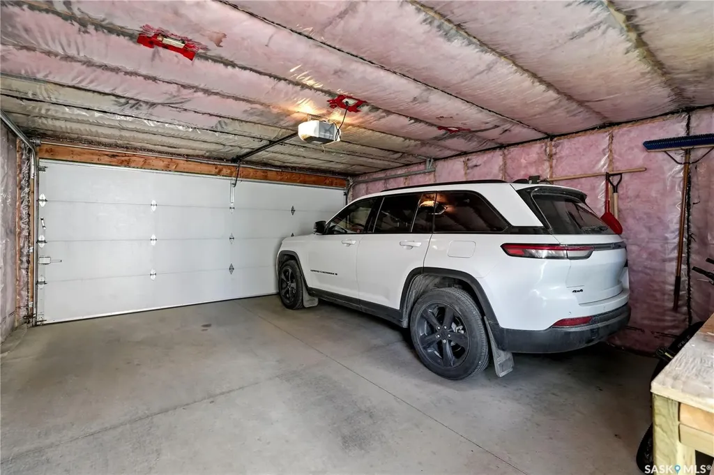2817 Narcisse Drive Regina SK S4X 0M6