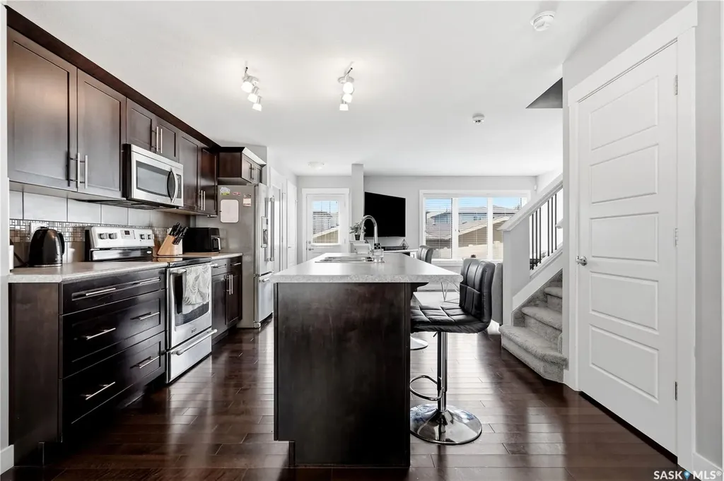 2817 Narcisse Drive Regina SK S4X 0M6