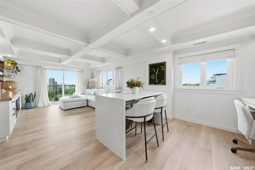 611 University Drive Saskatoon SK S7N 3Z1