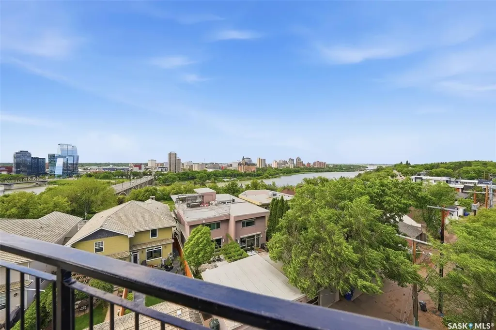 611 University Drive Saskatoon SK S7N 3Z1