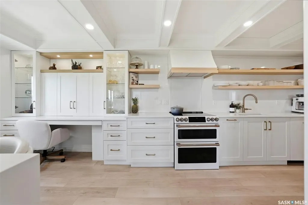 611 University Drive Saskatoon SK S7N 3Z1
