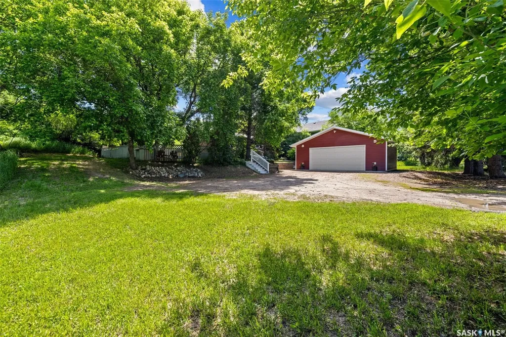 95 Qu'appelle Drive E Lumsden SK S0G 3C0