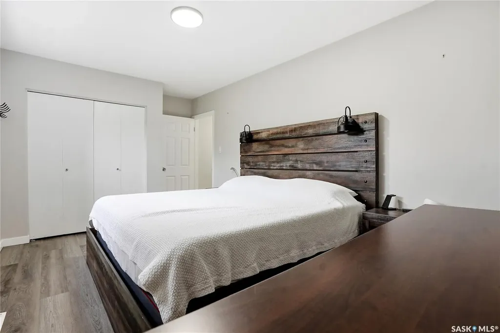 3345 Mountbatten Street Saskatoon SK S7M 3T8