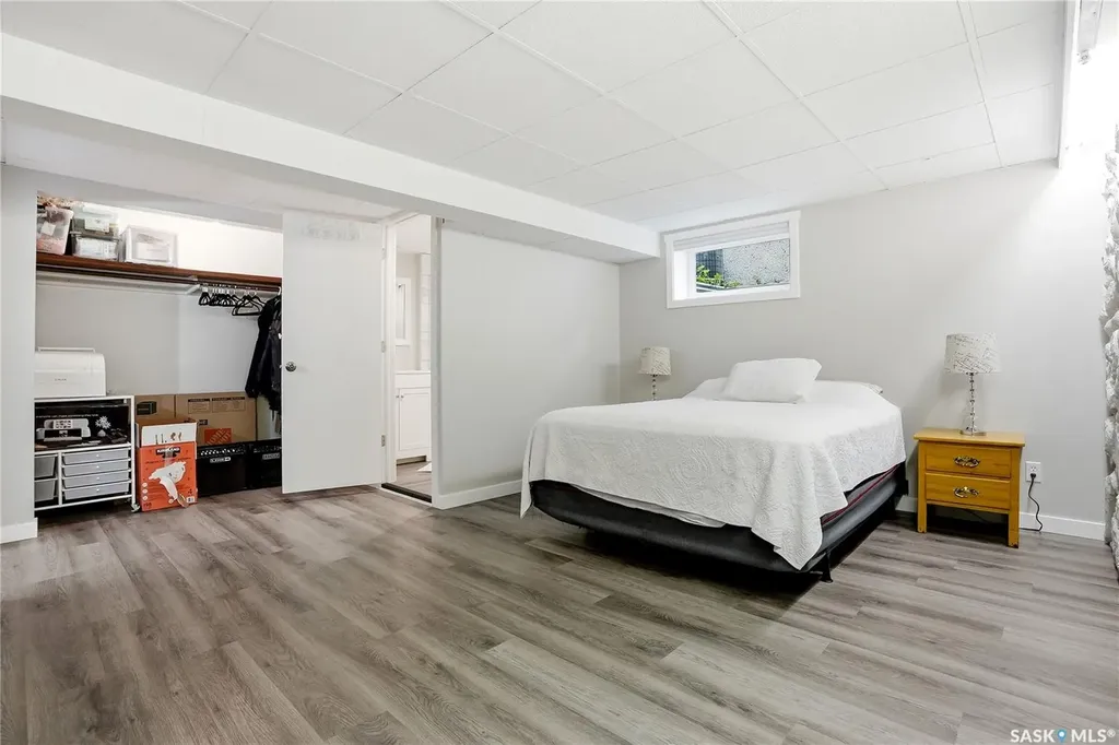 3345 Mountbatten Street Saskatoon SK S7M 3T8