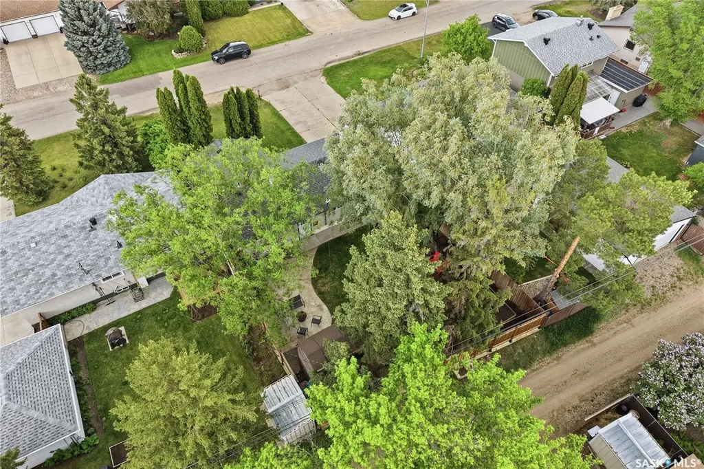 3345 Mountbatten Street Saskatoon SK S7M 3T8