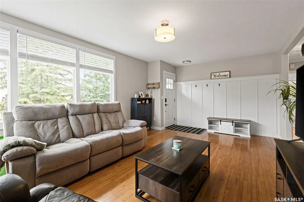4835 7th Avenue Regina SK S4T 0R8