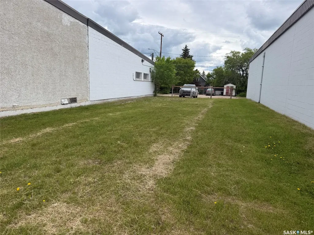106 Churchill Street Hudson Bay SK S0E 0Y0