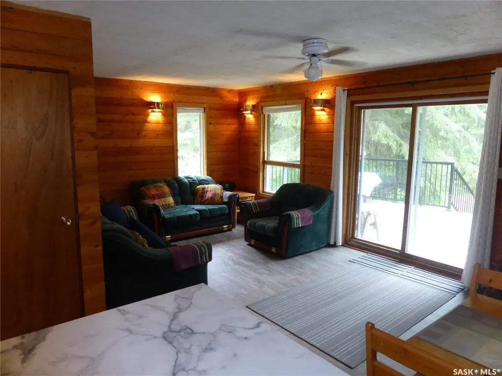 608 Pine Place Mervin Rm No.499 SK S0M 2T0