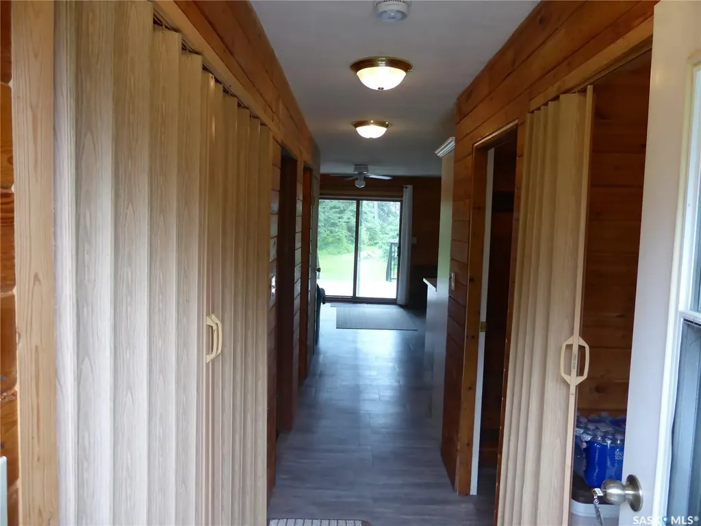 608 Pine Place Mervin Rm No.499 SK S0M 2T0