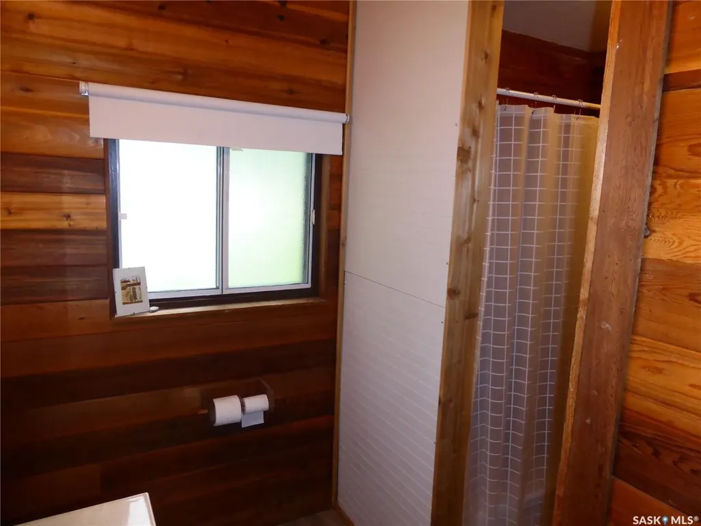 608 Pine Place Mervin Rm No.499 SK S0M 2T0