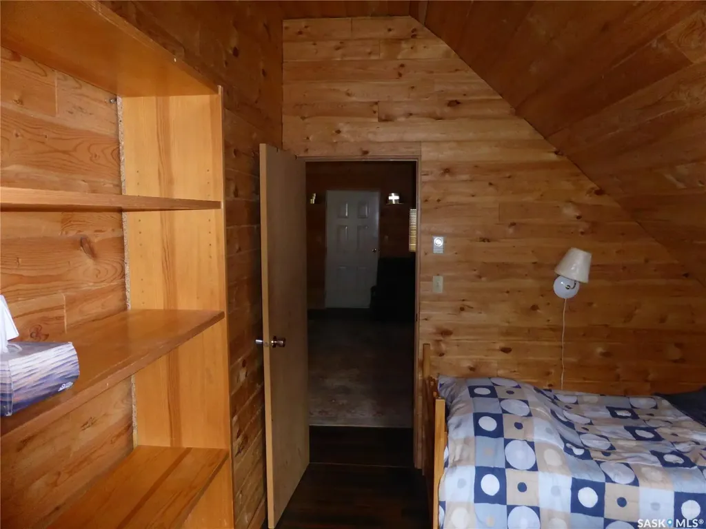 608 Pine Place Mervin Rm No.499 SK S0M 2T0